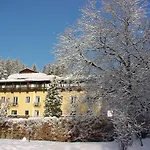 فندق Kuerschner 3*