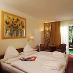 فندق Kuerschner 3*