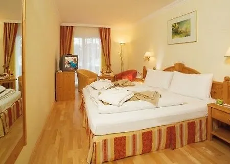 Szálloda Kuerschner Kötschach-Mauthen